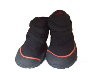 נעליים לכלבים איכותיות שחור אדום - אקסטרה לארג'